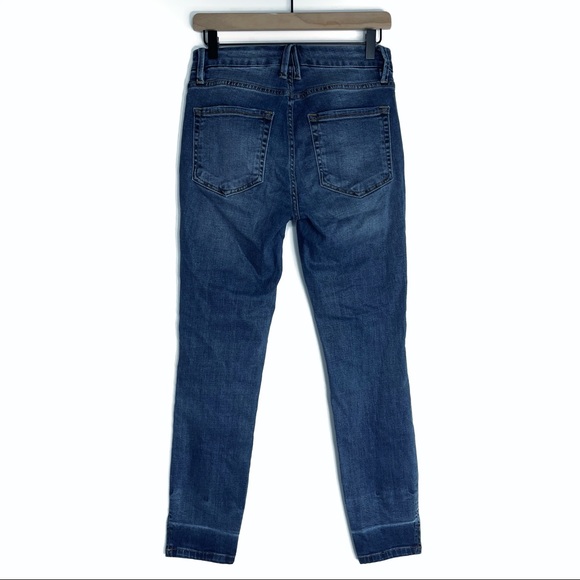 GOOD AMERICAN Good Legs High Rise Split Hem Crop Skinny Jeans 4 / 27 - Picture 6 of 11